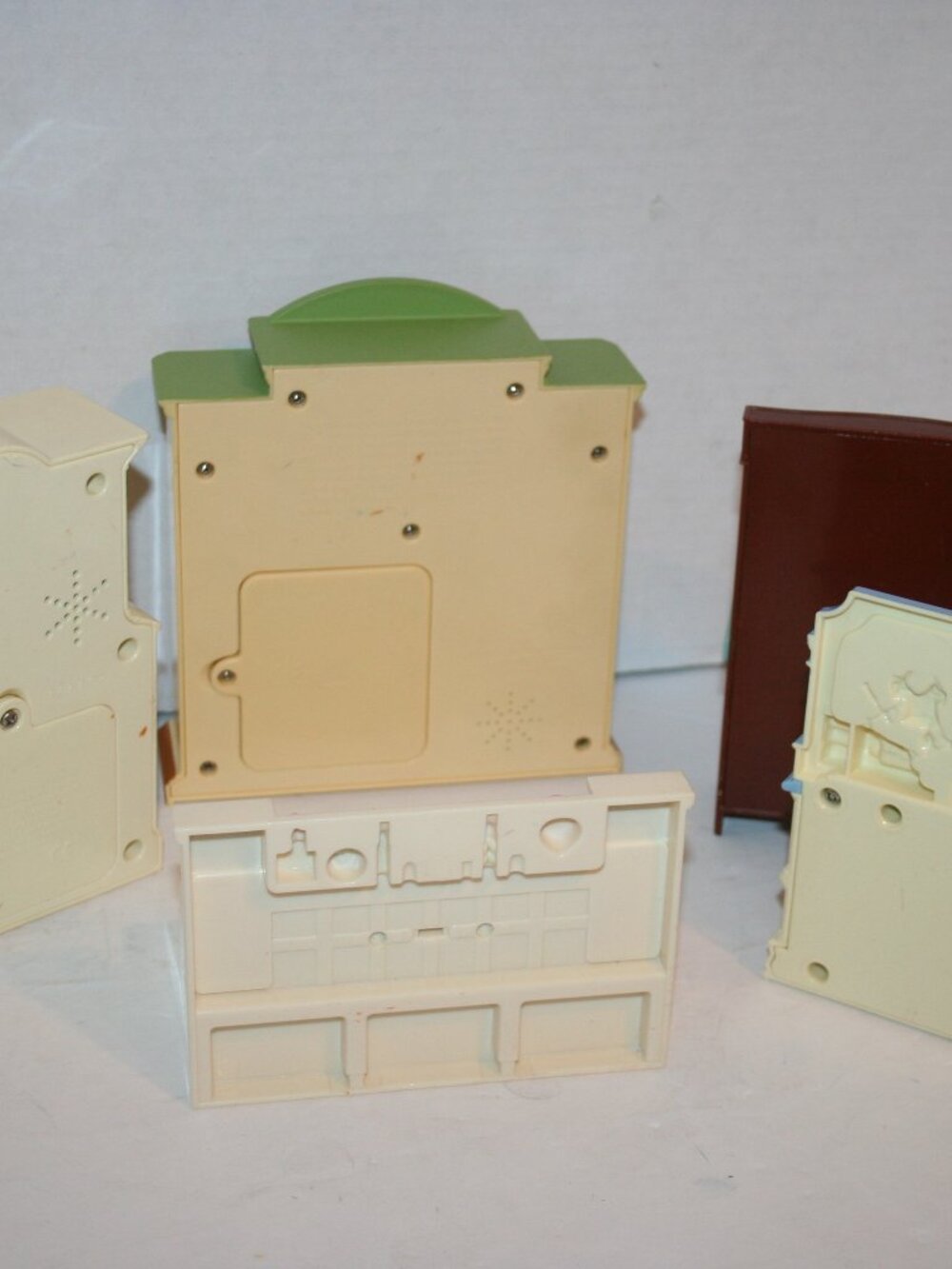 Fisher Price (5) Loving Family DollHouse Appliance & Furniture Set Lot - Picture 9 of 9